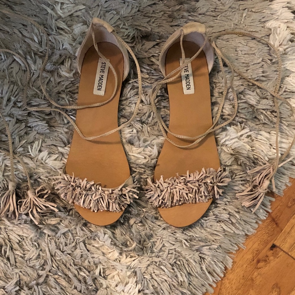 Steve Madden Beige Fringe Flat Sandals